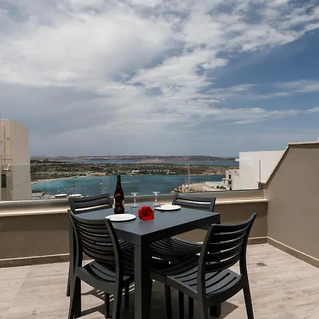 Lovely Penthouse In Mellieha-Seaview By Homely Exterior foto