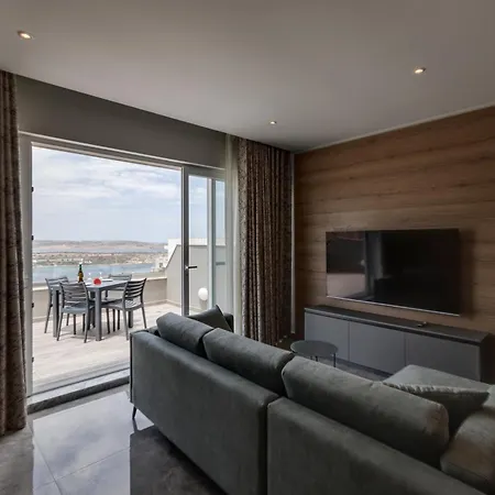 Lovely Penthouse In Mellieha-Seaview By Homely Exterior foto